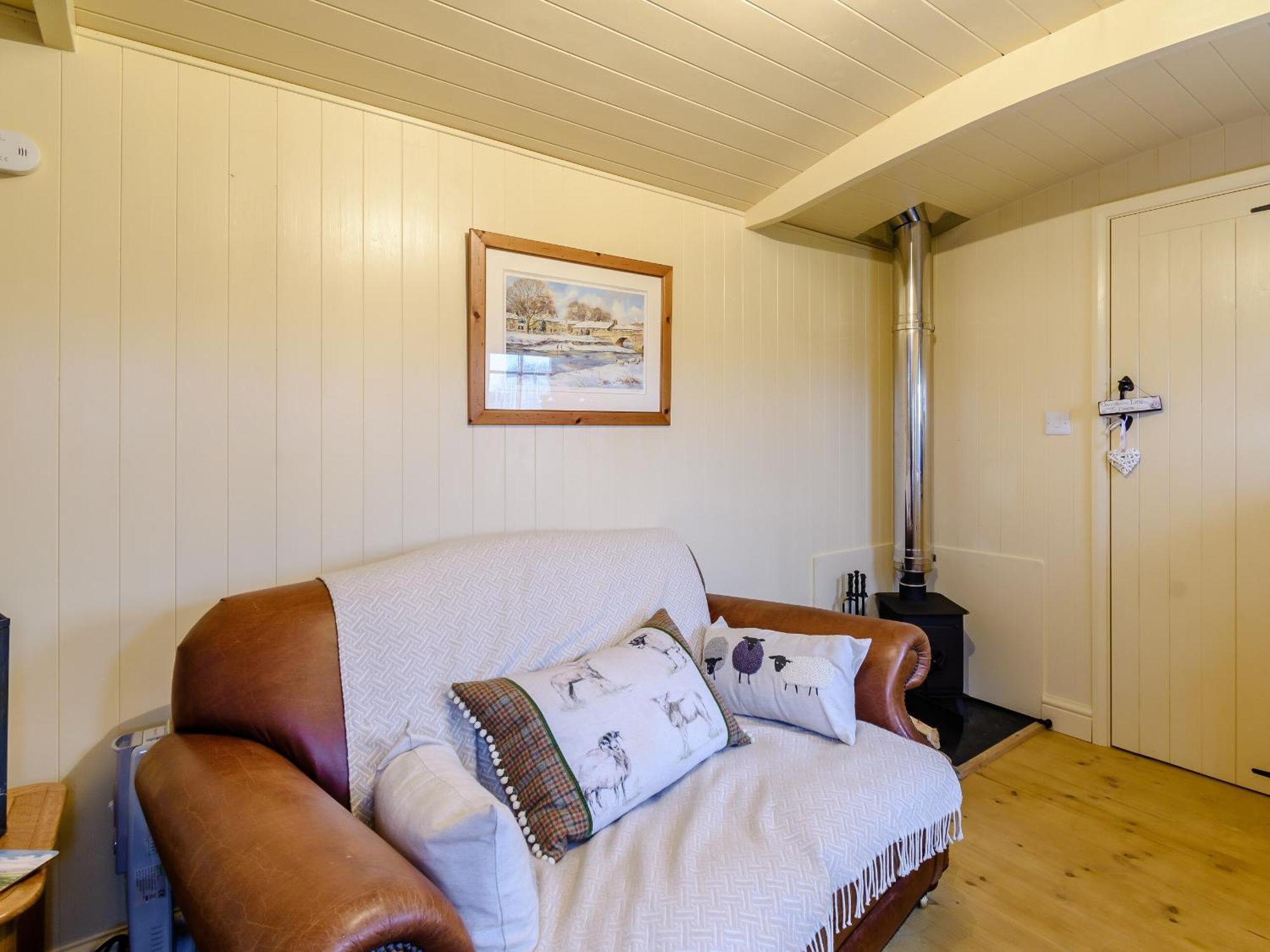 The Lambing Shed Villa Ryhill ภายนอก รูปภาพ
